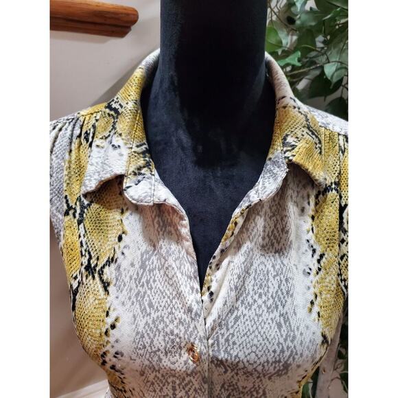 Ember Rose Multicolor Snake Print Collared Short Sleeve Button Down Shirt Size L - Picture 2 of 12
